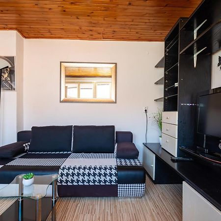 Ferienwohnung Timeless Antique Old Town With Terrace Zadar Exterior foto
