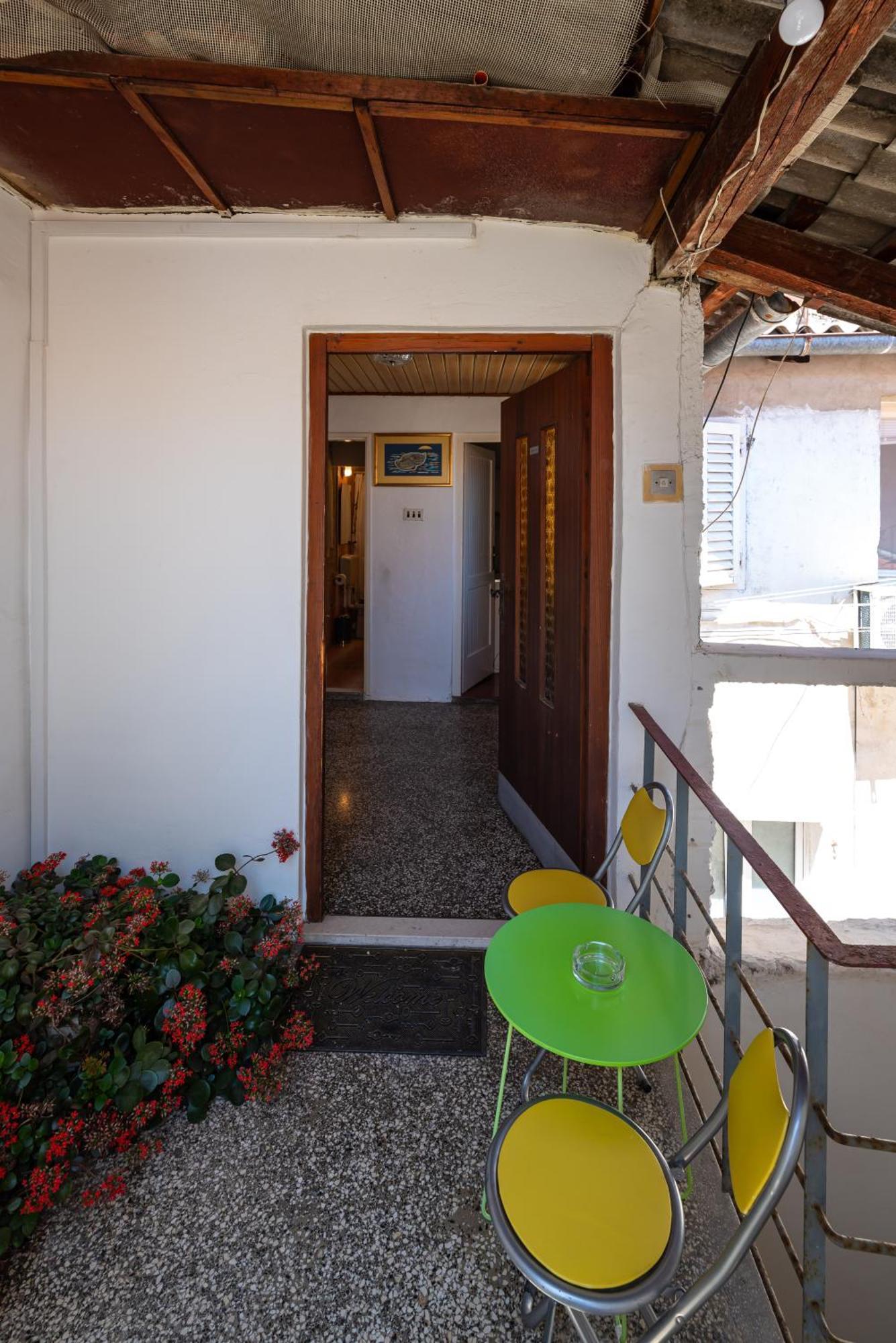 Ferienwohnung Timeless Antique Old Town With Terrace Zadar Exterior foto