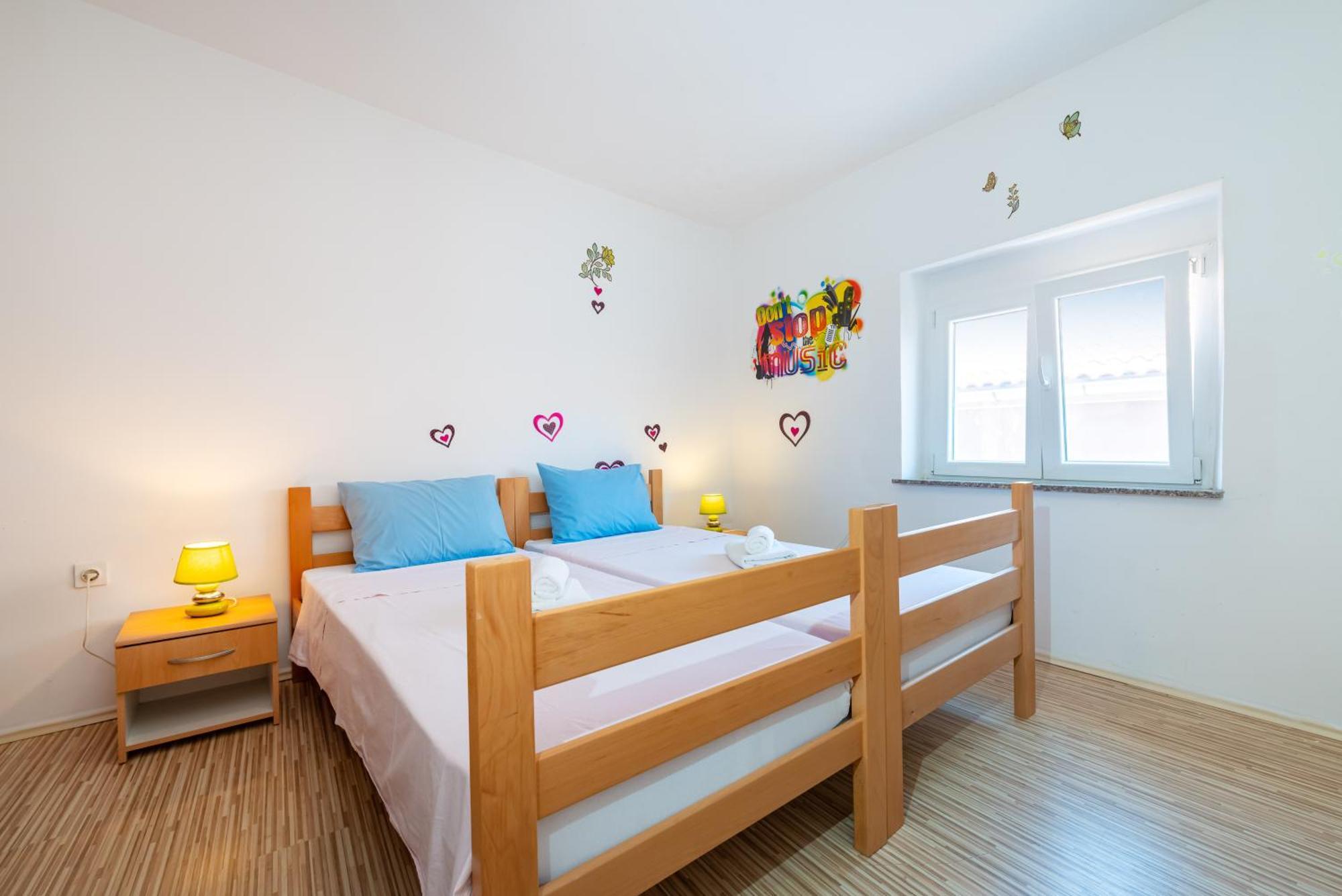 Ferienwohnung Timeless Antique Old Town With Terrace Zadar Exterior foto