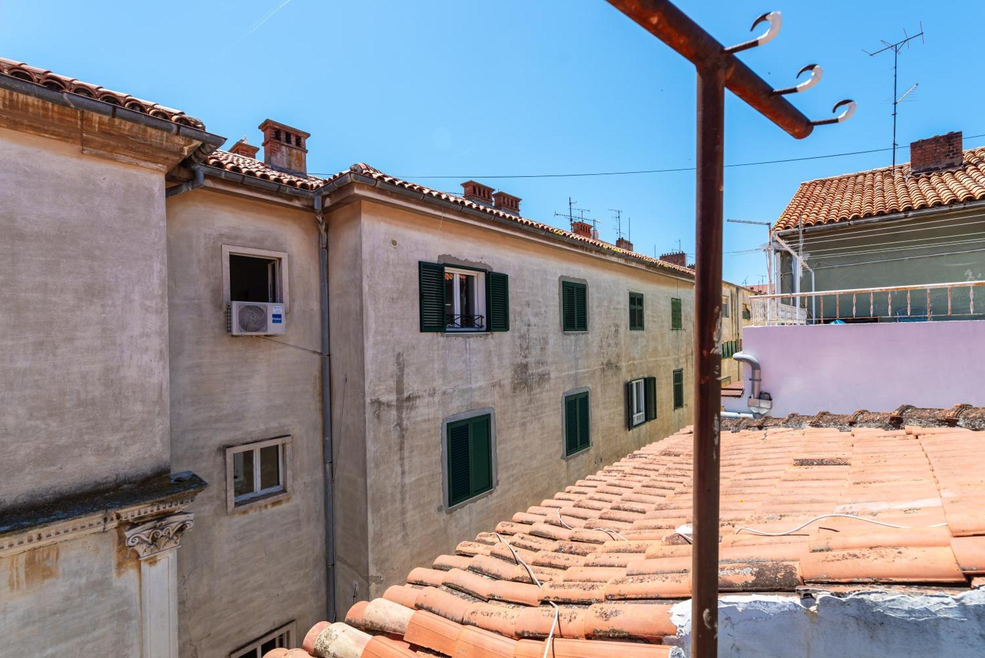 Ferienwohnung Timeless Antique Old Town With Terrace Zadar Exterior foto